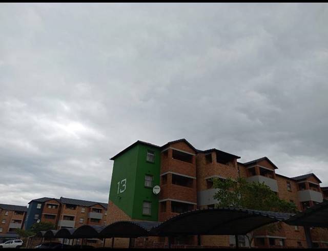 2 BEDROOM APARTMENT FOR SALE IN HEUWELOORD